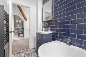 Photo 5- click for photo gallery